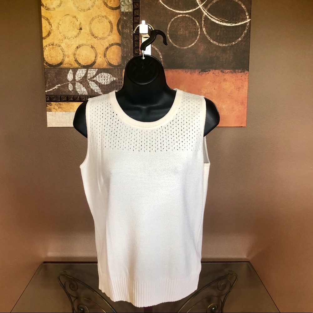 St. John (YL) Wool-Blend Sleeveless Top - Size P